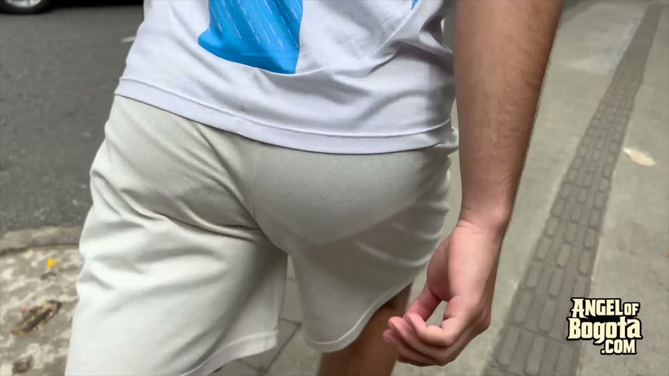 Bad Review, Good Boy